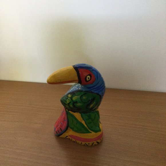 Two hand painted parrot figurines 8" & 4" tall wood and ceramic standing parrots - Picture 7 of 11